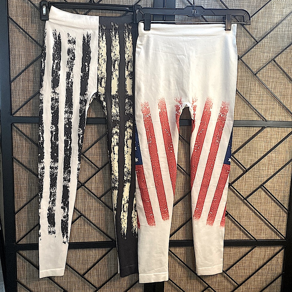 NEW WITHOUT TAGS CONNECTION 18 SPANDEX SIZE S/M LEGGINGS 2 PIECE SET